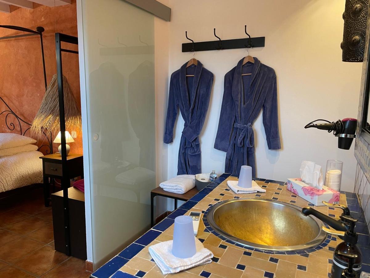 Chambres D Hotes Le Mas Julien Piscine Chauffee Adult Only Orange (Vaucluse) Exterior foto